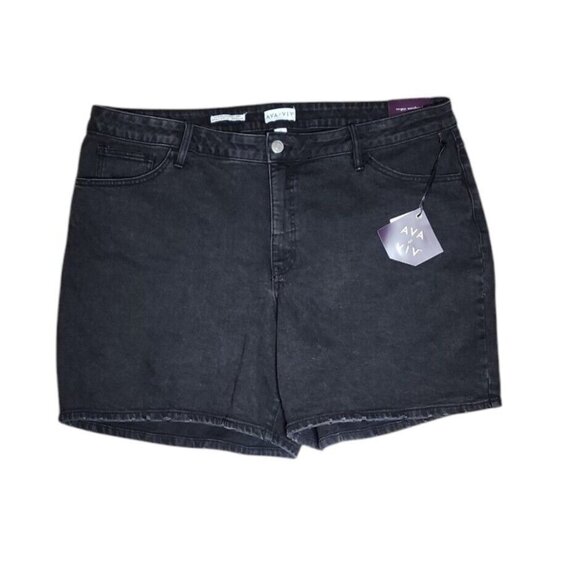 NWT AVA & VIV Solid All Black Bermuda Jean Denim Shorts Womens Plus Size 22 - Picture 1 of 8